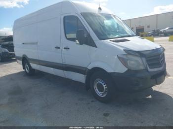 Salvage Mercedes-Benz Sprinter 2500