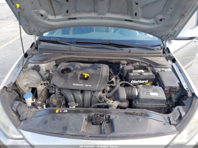 Hyundai ELANTRA Se Image 5