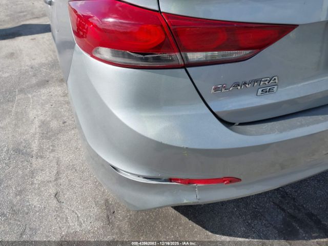 Hyundai ELANTRA Se Image 8