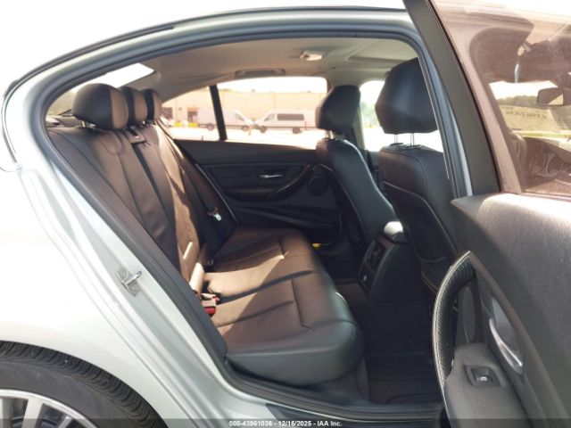 BMW 3 Series Image 13