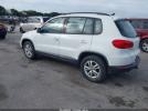 Volkswagen Tiguan S Image 2