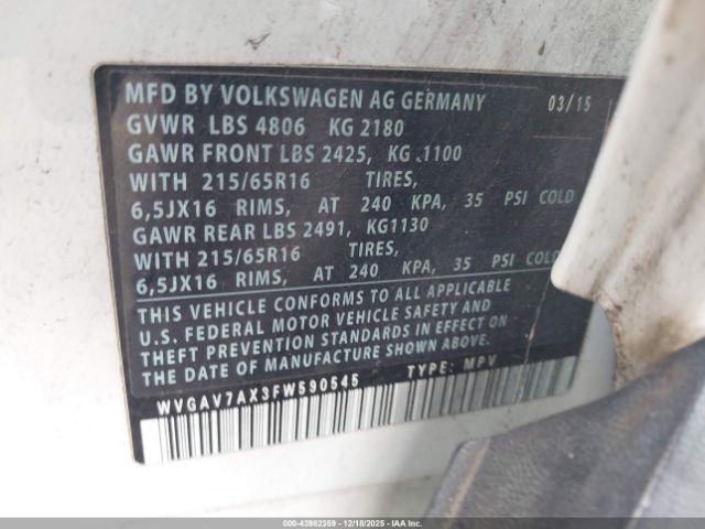 Volkswagen Tiguan S Image 15