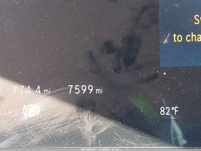 Mercedes-Benz C-Class Image 10