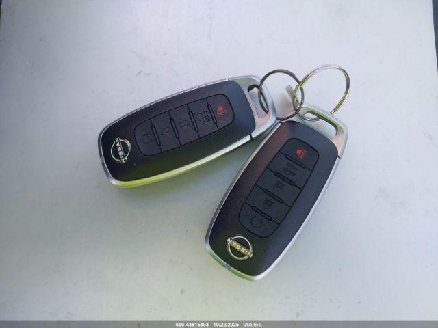 Nissan Rogue Sv Fwd Image 15