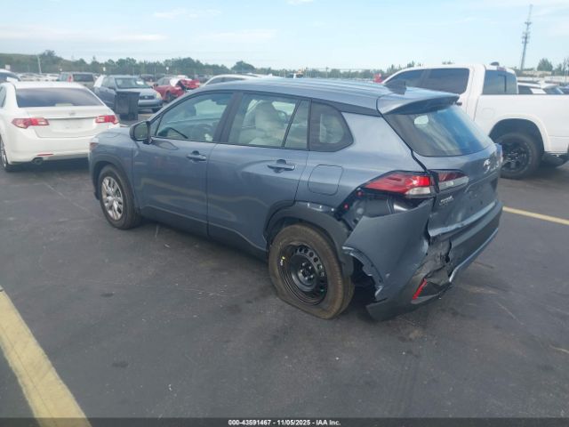 Toyota Corolla L Image 3