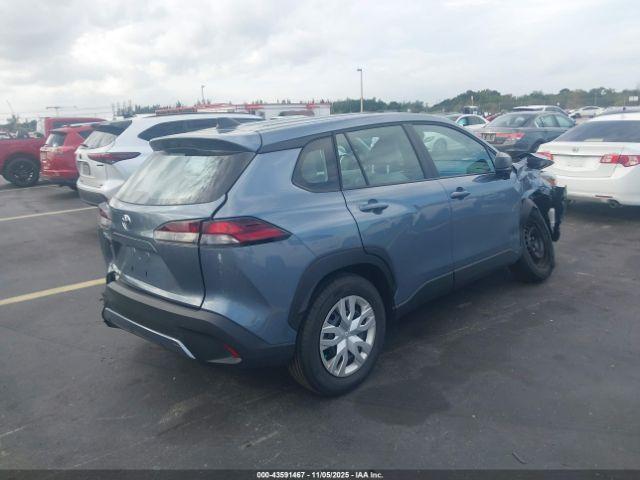 Toyota Corolla L Image 4