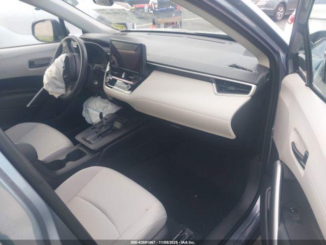 Toyota Corolla L Image 5