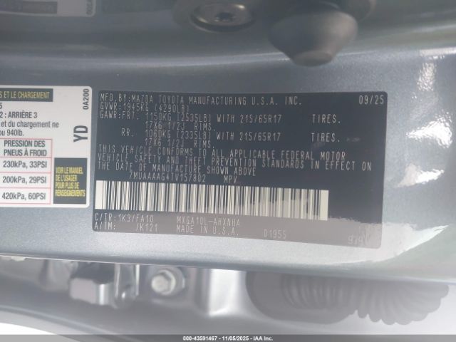 Toyota Corolla L Image 8