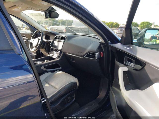 Jaguar F-PACE 35t R-sport Image 16