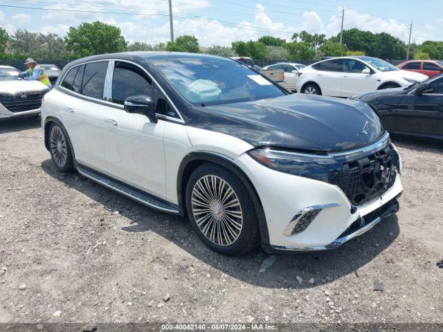  Salvage Mercedes-Benz Maybach