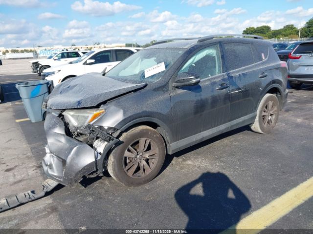 Toyota RAV4 Xle Image 11