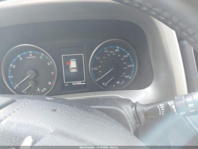 Toyota RAV4 Xle Image 15