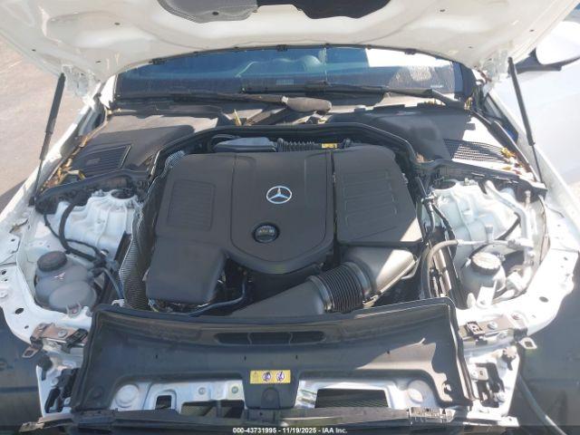 Mercedes-Benz C-Class Image 2