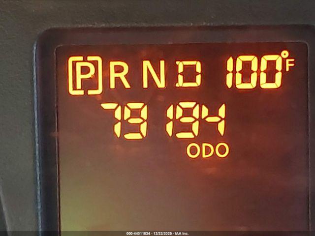 Nissan Nv Sv V8 Image 15