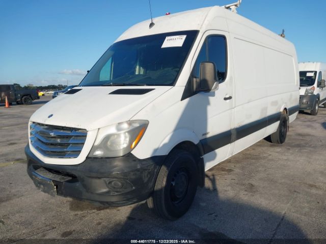 Freightliner Sprinter 2500 High Roof Image 3