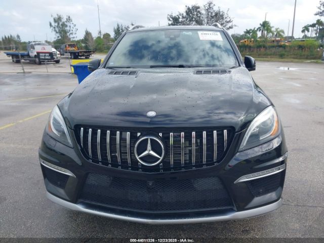 Mercedes-Benz M-Class 4matic Image 4