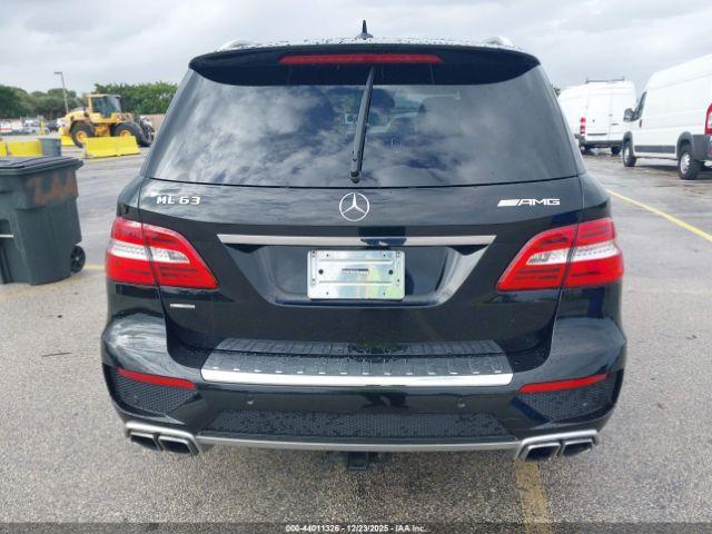 Mercedes-Benz M-Class 4matic Image 13