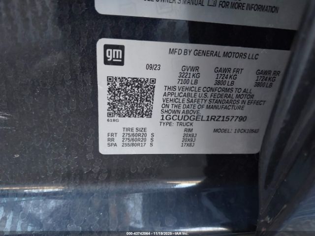 Chevrolet Silverado 1500 4wd  Short Bed Ltz Image 4