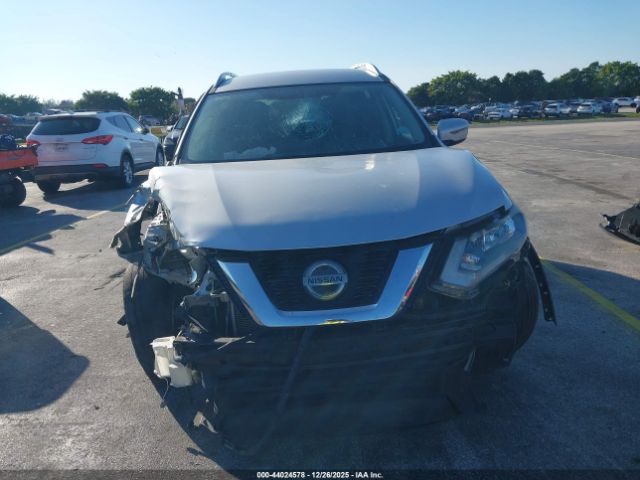 Nissan Rogue Sv Image 14