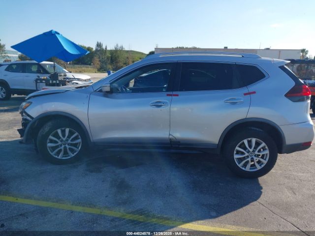 Nissan Rogue Sv Image 16