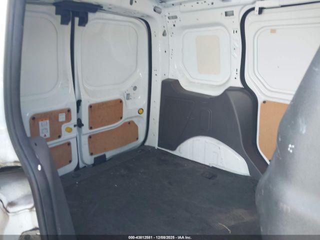 Ford Transit Xlt Image 16