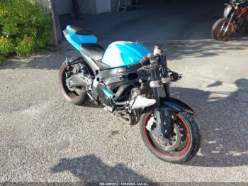  Salvage Suzuki Gsx-r600