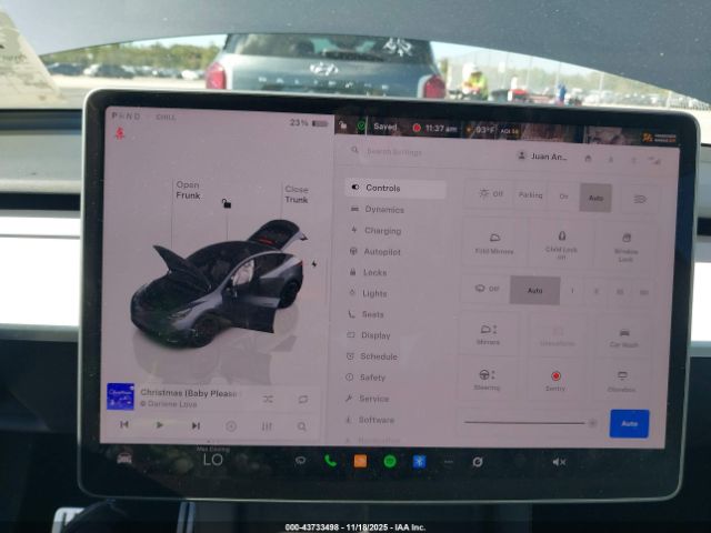 Tesla Model Y Performance Dual Motor All-wheel Drive Image 4
