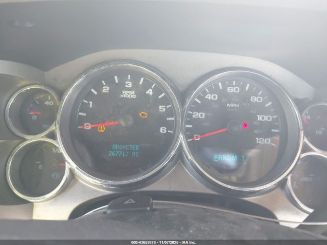 Chevrolet Silverado 2500 Work Truck Image 6