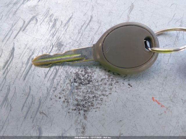 Jeep Commander Image 8