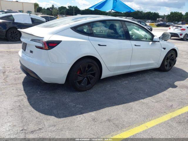 Tesla Model 3 Performance All-wheel Drive Image 8