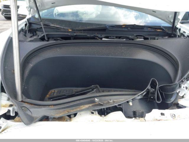 Tesla Model 3 Performance All-wheel Drive Image 13