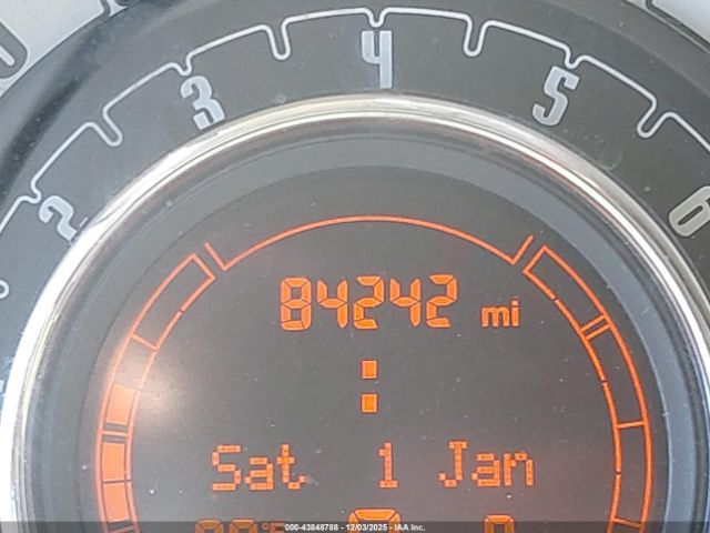 FIAT 500c Lounge Image 2