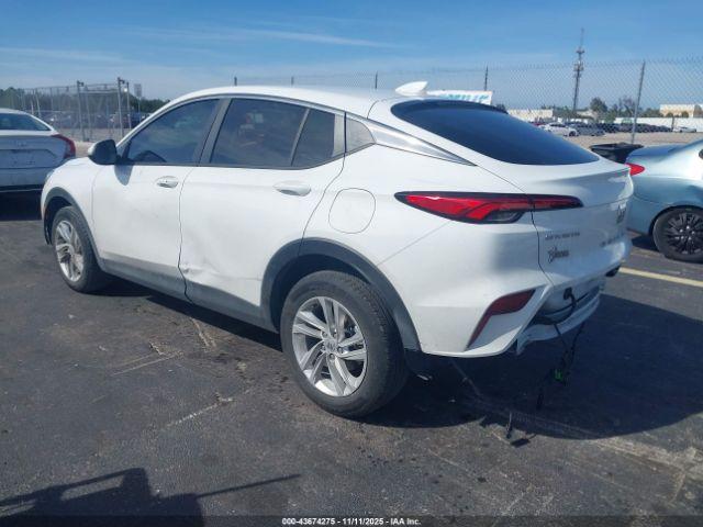 Buick Envista Preferred Fwd Image 2