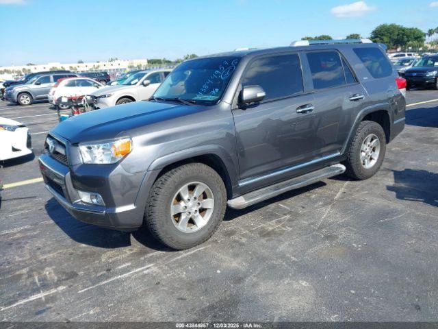 Toyota 4Runner Sr5 V6 Image 10