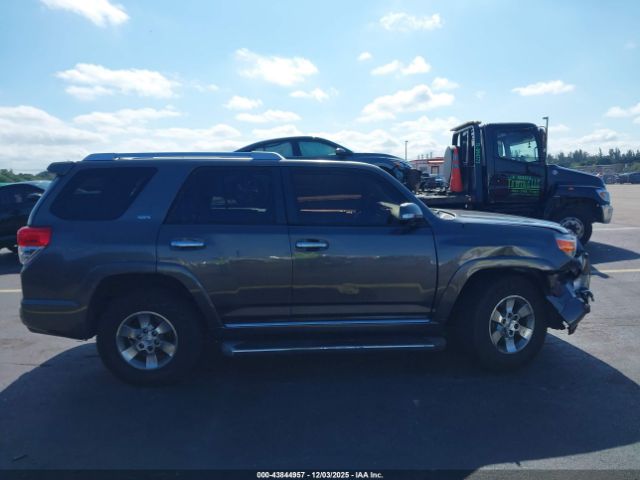 Toyota 4Runner Sr5 V6 Image 15