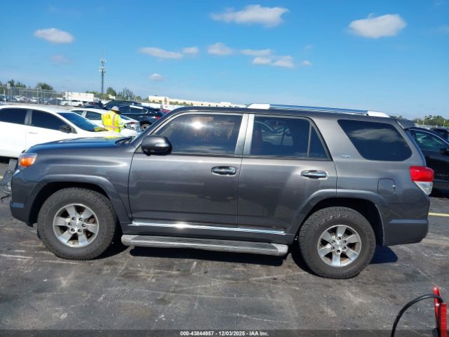 Toyota 4Runner Sr5 V6 Image 9