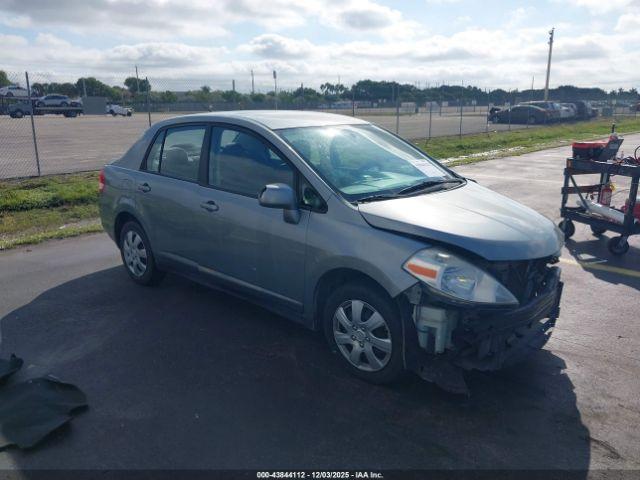  Salvage Nissan Versa