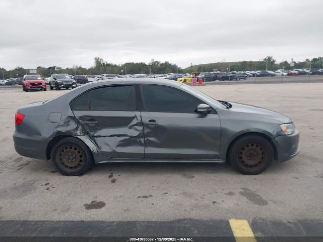 Volkswagen Jetta 2.5l Se Image 12