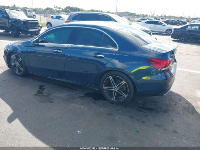 Mercedes-Benz A-Class Image 8