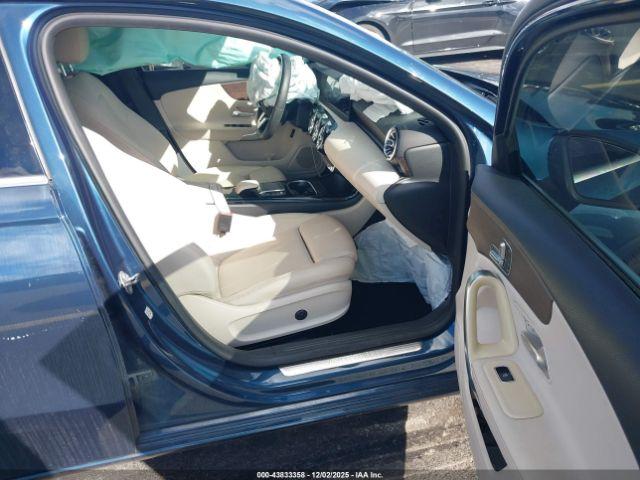 Mercedes-Benz A-Class Image 6