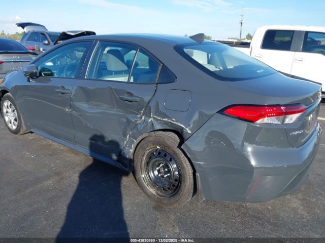 Toyota Corolla Le Image 12