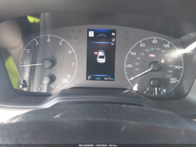 Toyota Corolla Le Image 8