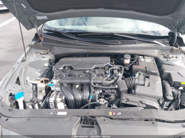 Hyundai ELANTRA Se Image 8