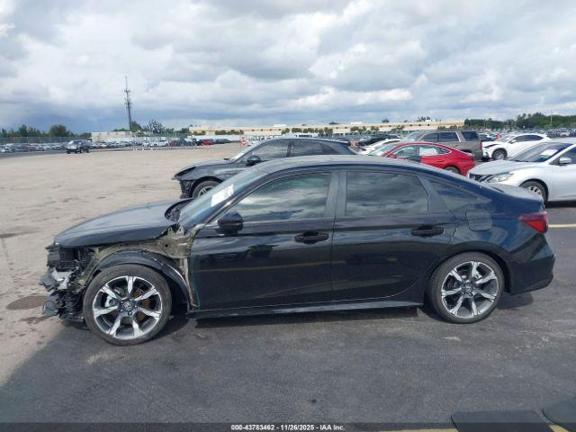 Honda Civic Image 12