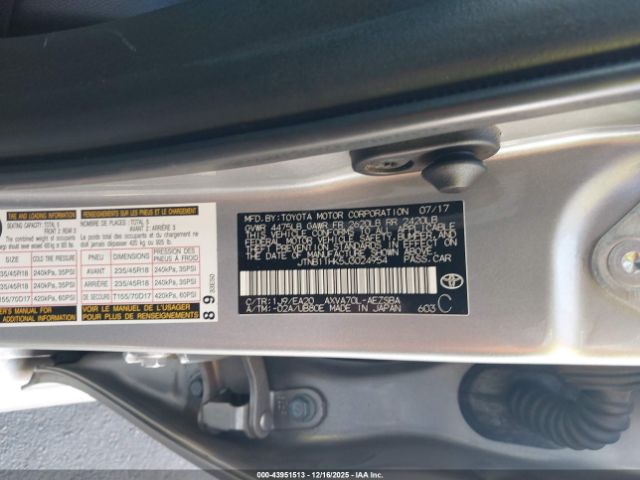 Toyota Camry Se Image 3