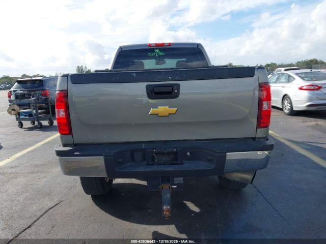 Chevrolet Silverado 2500 Lt Image 17