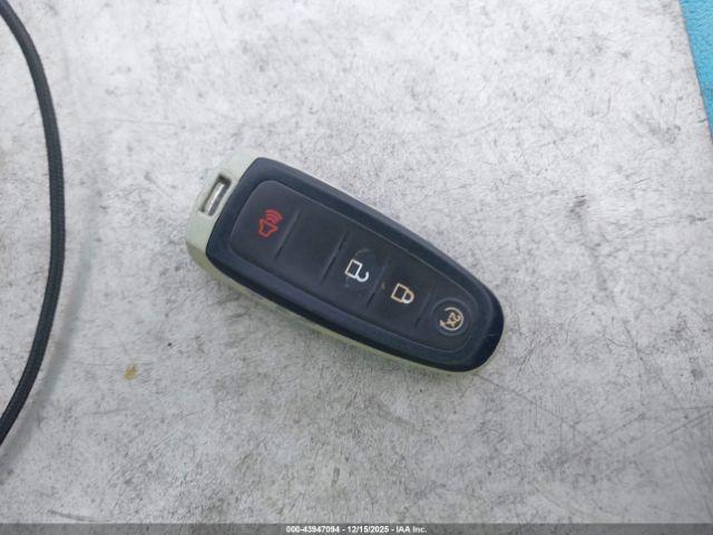 Ford Explorer Limited Image 13