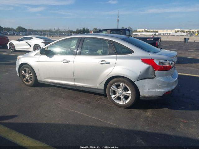 Ford Focus Se Image 14