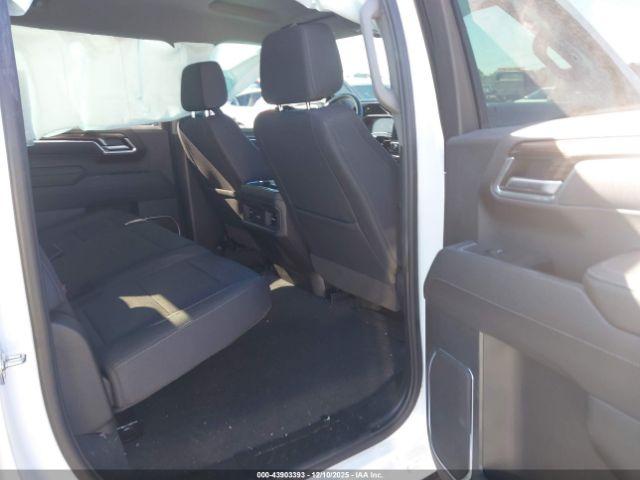 Chevrolet Silverado 1500 2wd  Short Bed Rst Image 9