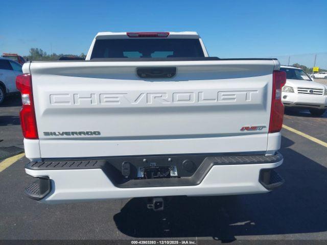 Chevrolet Silverado 1500 2wd  Short Bed Rst Image 13